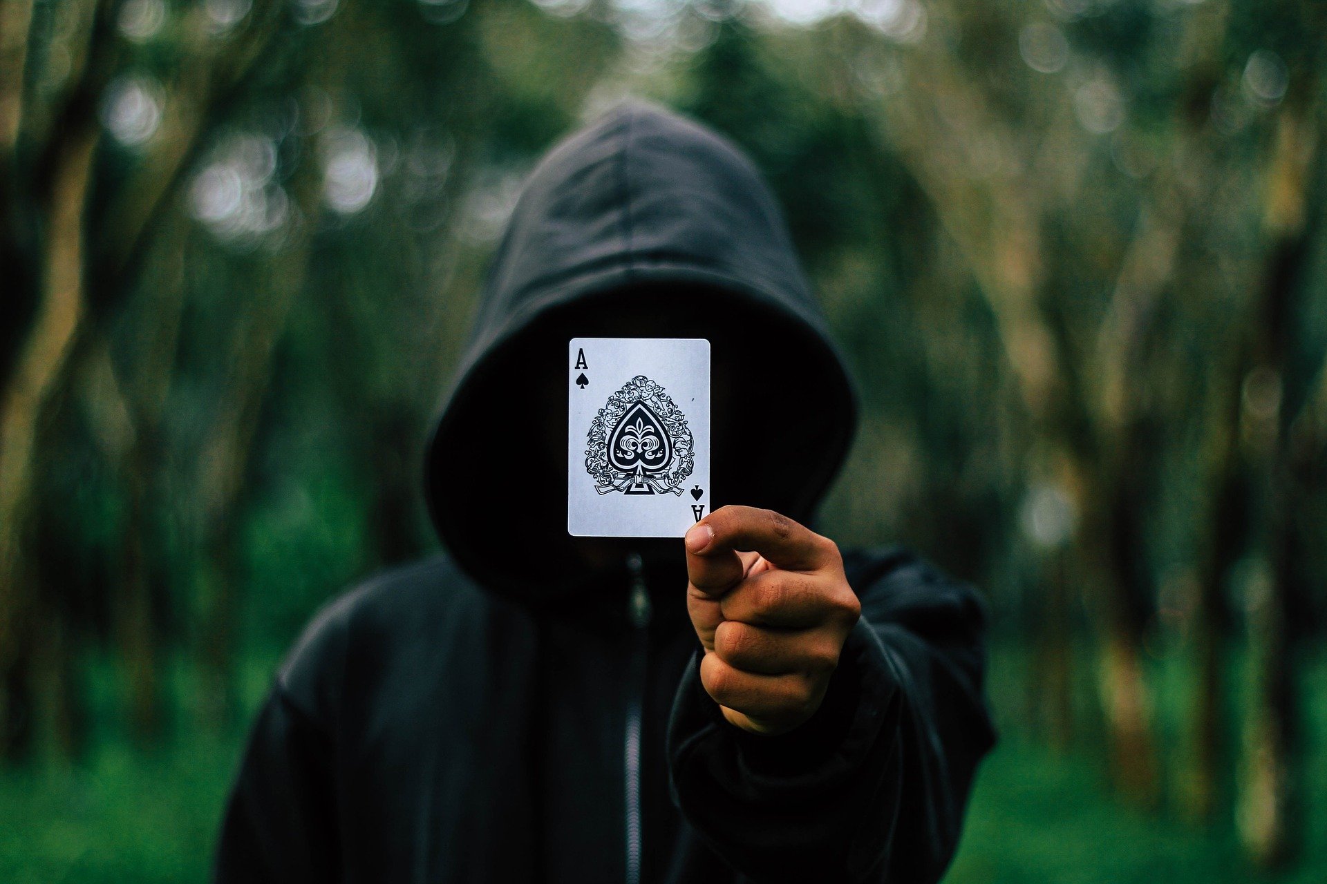 EU’s New Law Will Force Unknown Cryptocurrency Users To Unveil Their Identities
